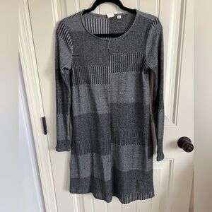 Gap XS Gray Long Sleeve Dress